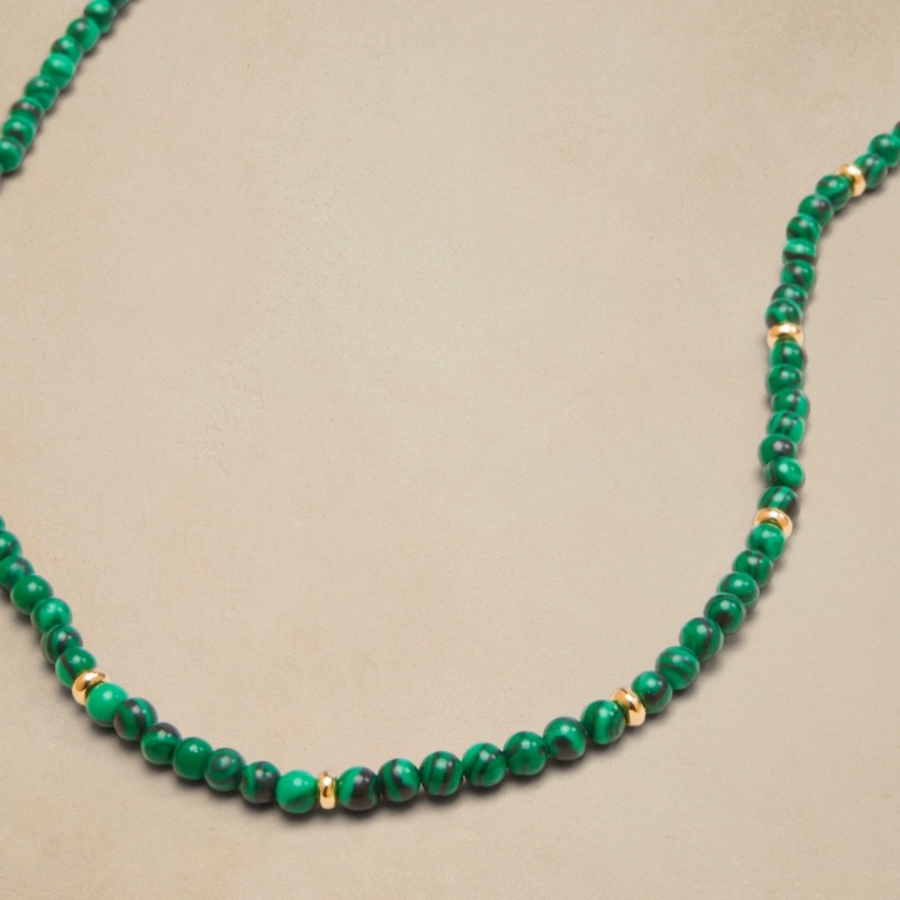 NWT Elegant Green Malachite and Gold Beaded Necklace - Banana Republic